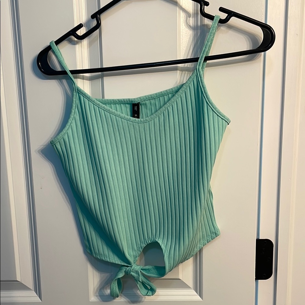 Zaful Light Green Ribbed Tie-Front Crop Top